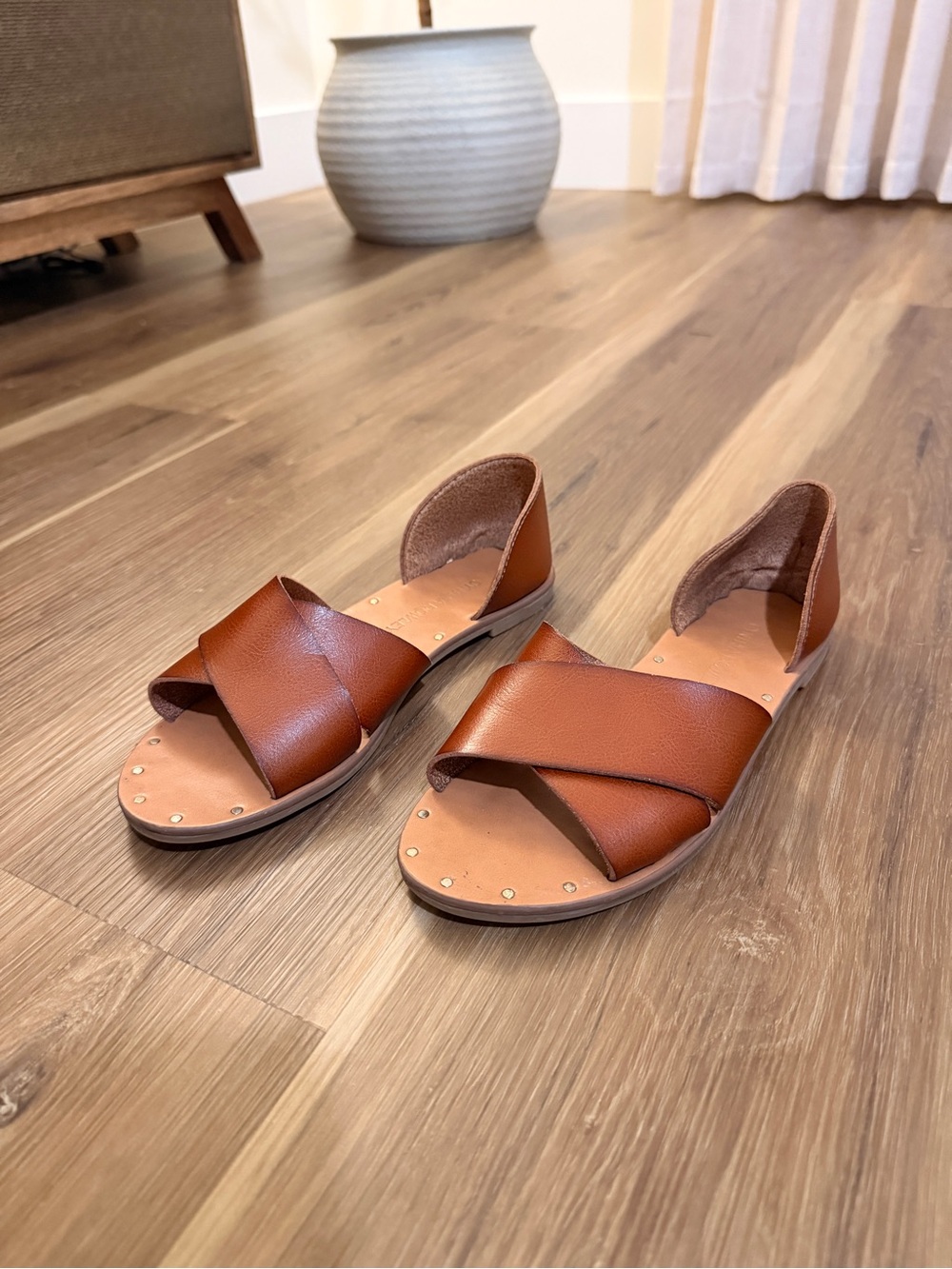 Cynthia Rowley Tan Brown Leather Cross-Strap Open Heel Sandals